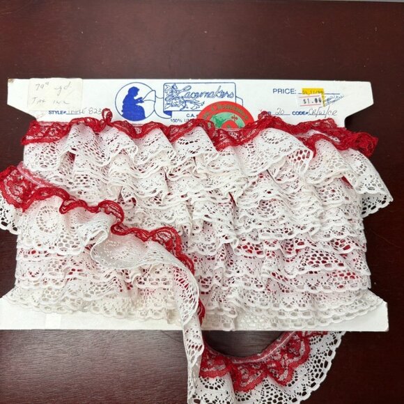 Vintage Christmas Ruffle Lace Trim Festive Patterns Lot of 5 Unknown Quantity - Picture 4 of 6